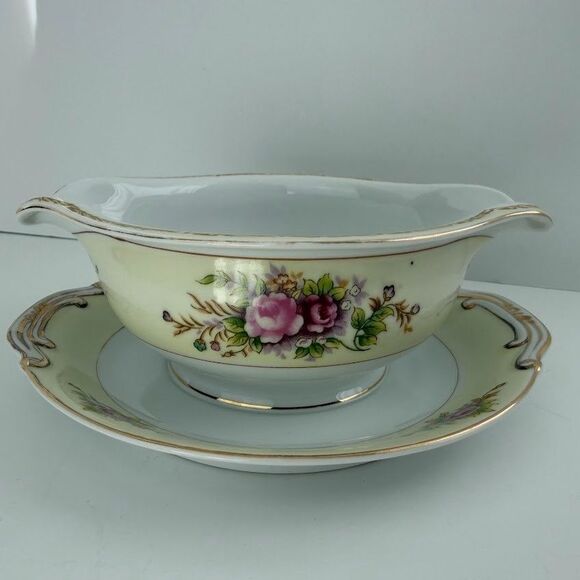 Vintage Maruichi MRU2 Pink Floral Gravy Boat w Attached Underplate, Post WII - Picture 3 of 11